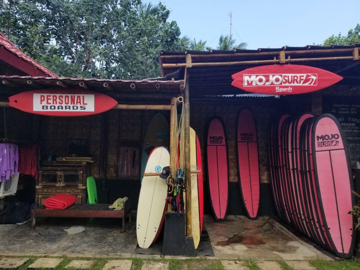Mojosurf Camp Red Island Hotel Pasanggaran Ngoại thất bức ảnh